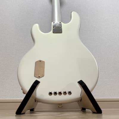 EBMM classic  stingray5 2012 PDN GILDED WHITE image 7