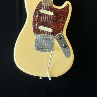 Squier Vintage Modified Mustang with Seymour Duncan Antiquity Myth PU'S image 1