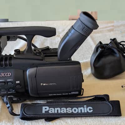 Panasonic DVC-30 Video Camera image 1