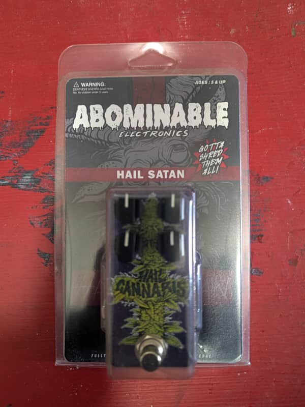 Abominable Electronics 2020 Hail Cannabis variant of Hail Satan mini pedal - purple sparkle
