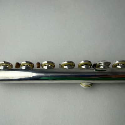 Haynes Handmade French Model Flute 32xxx image 9