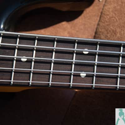 Road Warrior! - 5 String Fender J Craft JBV - '62 Style Jazz Bass Reissue - Crafted in Japan - Pro Set Up w Perfect Frets/Action/Intonation - MOJO Drip 100% image 15