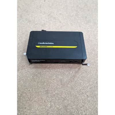 Audio-Technica ATW-R700 - Microphone System - Excellent w/ microphone image 5