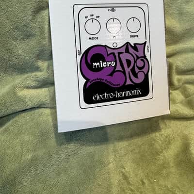 Electro-Harmonix Micro Q-Tron Envelope Filter 2006 - Present Silver / Black / Blue image 2