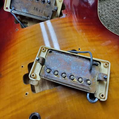 Video Demo Vintage 1976 Electra Omega Model X220 Varitone Switch Magnaflux Pickups Pro Setup New Deluxe Hard Shell Case image 5