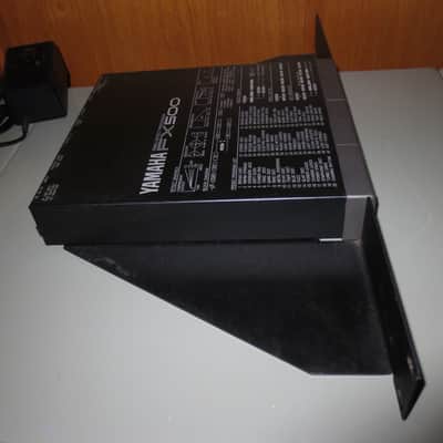 Yamaha FX500 with rack ears, Yamaha MFC06 MIDI foot switch, power