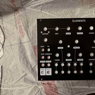 Mutable Instruments Elements black Antumbra panel image 3