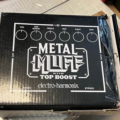 Electro Harmonix Metal Muff with Top Boost Distortion Pedal image 6