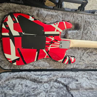EVH Striped Series Electric Guitar 2013 - Present - Red/Black/White image 3