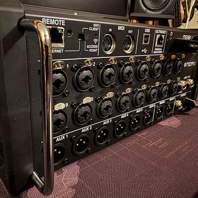 Midas MR18 18-Input Digital iOS/Android Tablet Mixer - Black image 2