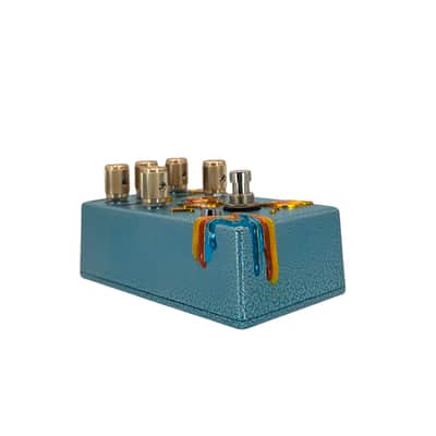 Tunewave Retro Cruncher 2026 - Teal Blue image 2