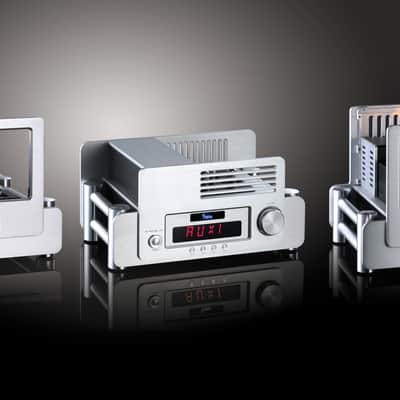 Yaqin Yaqin MS-845 Preamplifier and Mono Blocks Combo,Output Power 25w,Tubes 12AX7/12AU7/845, with Remote Control, AC115 or AC230 Switchable 2025 - silver image 1