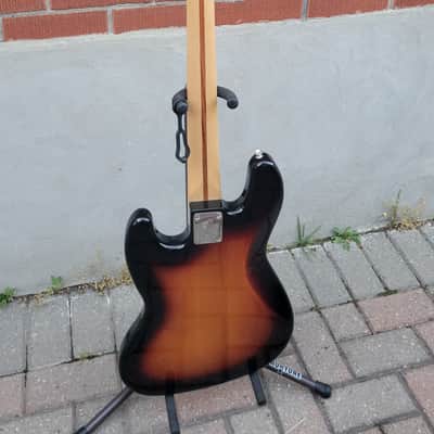 Fender Player Series Jazz Bass Guitar - Sunburst image 5