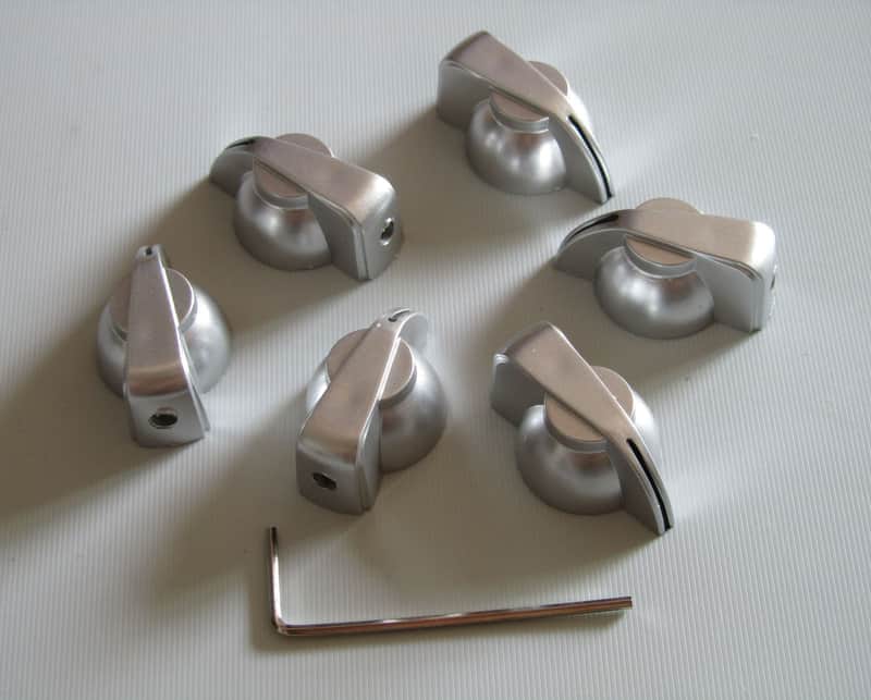 6 Pieces Guitar and Bass Brass Chicken Head Amplifier AMP Knobs in Chrome image 1