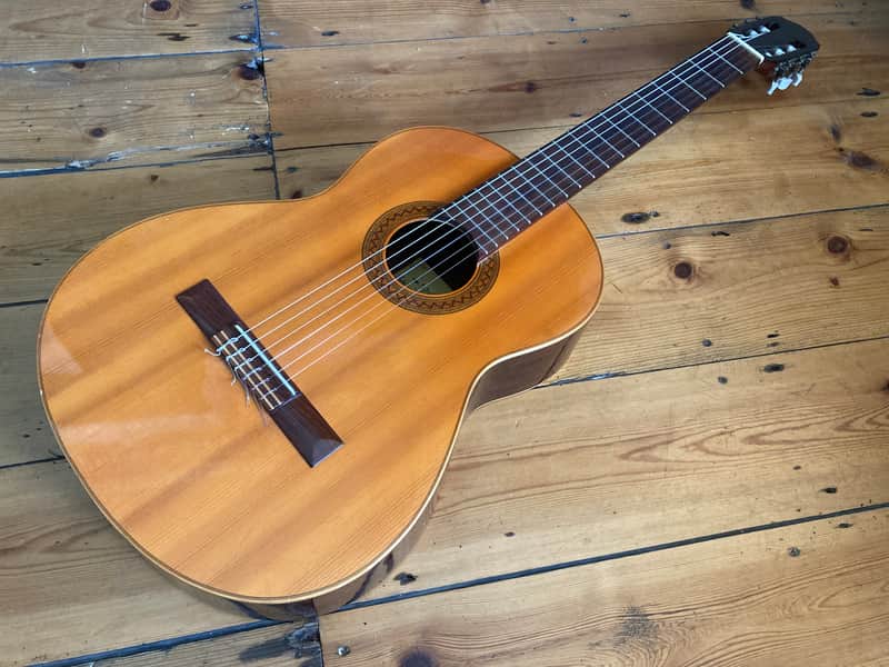 ギター RAIMUNDO 118C guitars Raimundo 118C（新品/送料無料）【楽器検索デジマート】