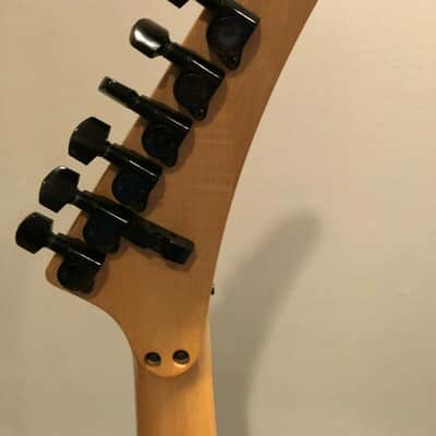 Original 80's KRAMER Nightswan W/Case Excellent Condition image 8