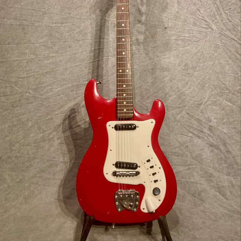 1963 Hagstrom Kent ll / Futurama ll Red