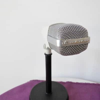 Sennheiser MD 421-2 Cardioid Dynamic Microphone with script logo Bild 7