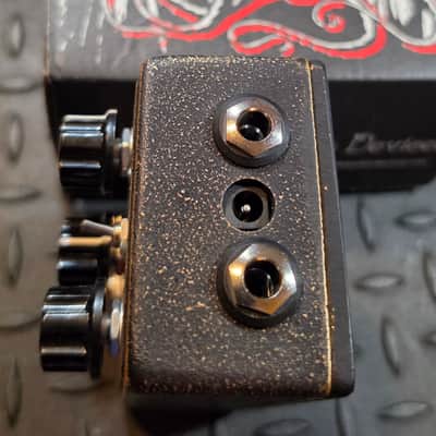 EarthQuaker Devices Plumes Cast Iron Overdrive Boost image 4