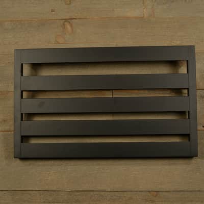 Pedaltrain NOVO 24 Pedalboard 5 Rails 24x14.5 w/Soft Case MINT