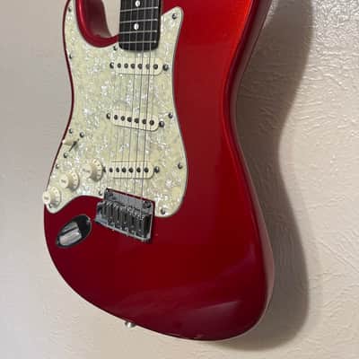 Fender American Standard Stratocaster Left-Handed with Rosewood Fretboard 1990 - 1993 - Frost Red image 4