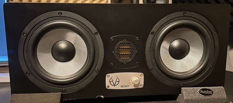 EVE Audio sc307 studio monitor pair sc307 mtm image 1