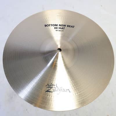 ZILDJIAN A.Zildjian New Beat Hi-Hat 14-inch 1016/1354 Zildjian Hi-Hat Cymbal (08/31) image 6