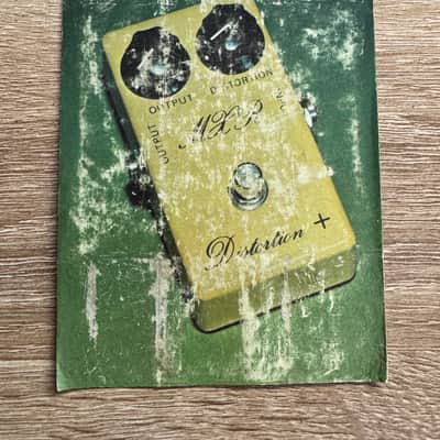 MXR MX-104 Script Distortion + 1976 - Yellow image 6