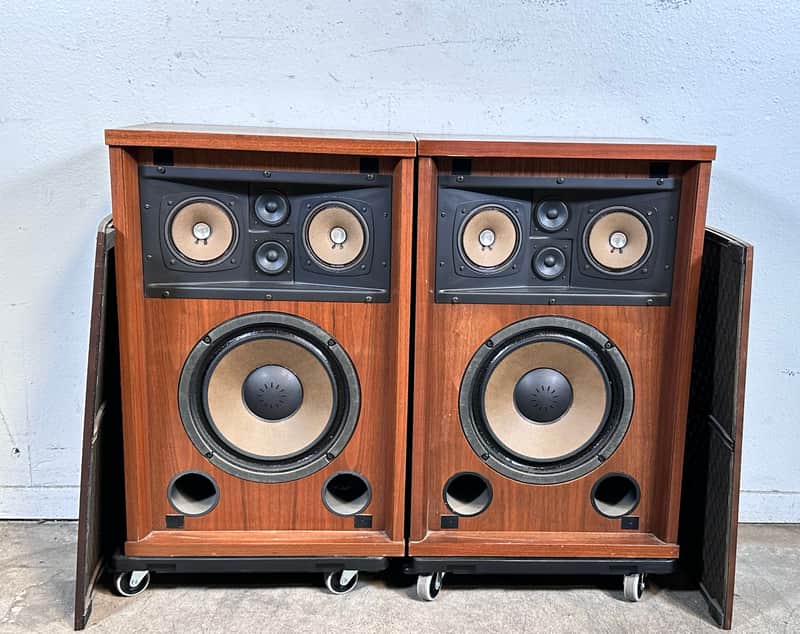 Vintage Sansui SP-1200 Stereo Speakers Pair image 1
