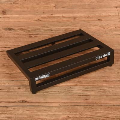 Pedaltrain Classic JR Pedalboard 4 Rails 18x12.5 w/Soft Case image 2