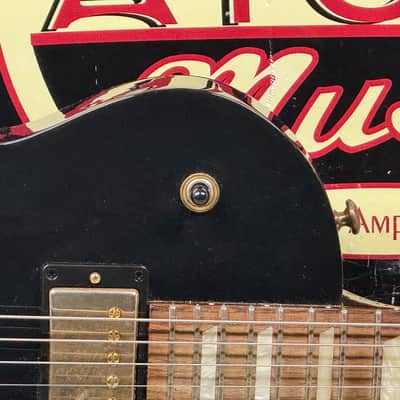 Gibson Les Paul Studio Guitar 2019 - Ebony / Black image 2