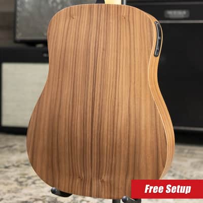 Taylor Academy 10e Dreadnought Acoustic/Electric Guitar with Gig Bag image 2