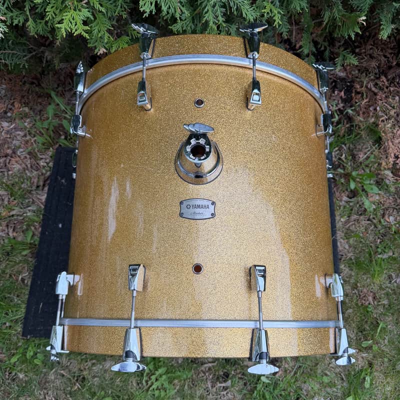 Yamaha Absolute Hybrid Maple 22" Bass Drum // Drum Set Gold Champagne Sparkle AHM image 1