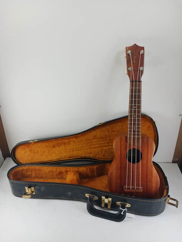 Kamaka Soprano 1980 image 1