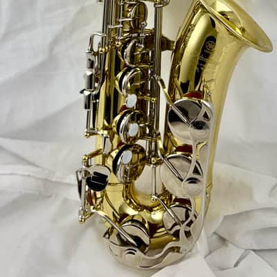 Yamaha YAS-200AD Advantage Alto Saxophone image 6