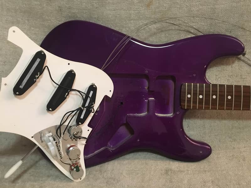 Squier Stratocaster by Fender 2000 Galactic Purple Rare | Reverb
