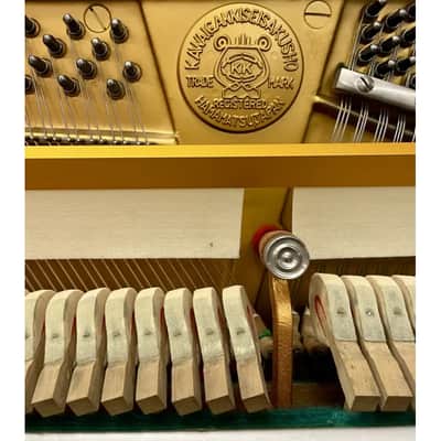 PIANOFORTE VERICALE KAWAI MOD.K20 NERO LUCIDO image 7