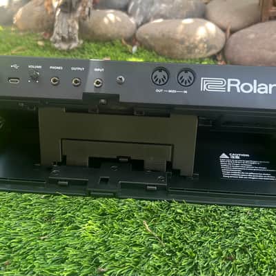 Roland JU-06 Boutique Series Digital Synthesizer w/ Decksaver & Dock image 5
