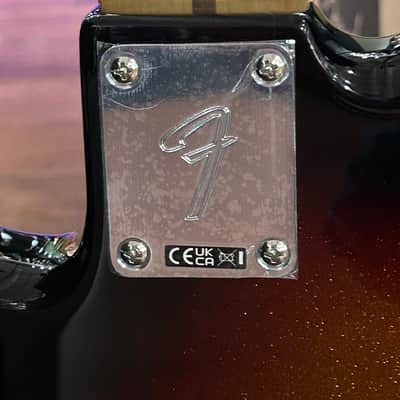 Fender  Limited Edition Player II Precision Bass  2025 - Sparkle 3-Color Sunburst / 9lbs. 4.0oz. #MX25053660 image 9