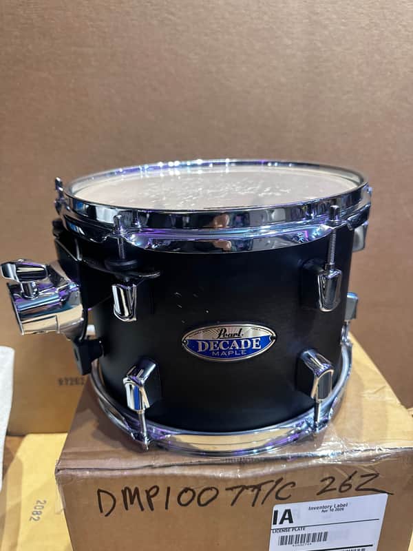 Pearl Decade Maple 10"x7" Tom w/ OPTI-LOC Mount – Satin Black #262 Burst – Used image 1