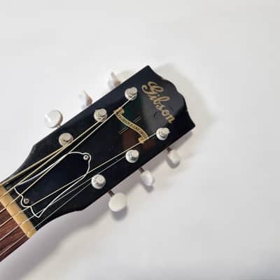 Gibson J-35 Antique Natural 2013 image 2
