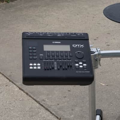 Yamaha DTX900 Series Electronic Drum Kit image 5