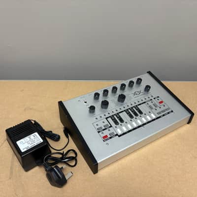 x0xb0x / xOxBOx Roland TB303 Clone. Built by Andy Pledger. Rare. image 2