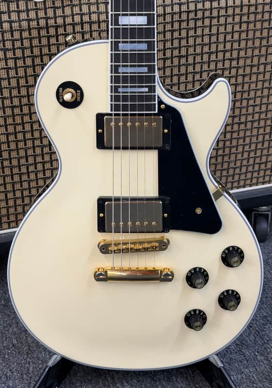 Gibson Les Paul Custom '70s 2025 - Buttercream Top image 1