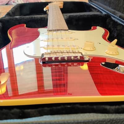 Fender Limited Edition Aerodyne Classic Stratocaster with Flame Maple Top with brand-new hard case. image 3