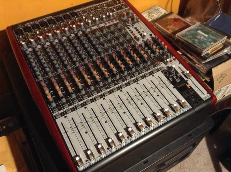 Behringer Xenyx UFX1604 16-Input 4-Bus Mixer with Audio Interface image 1
