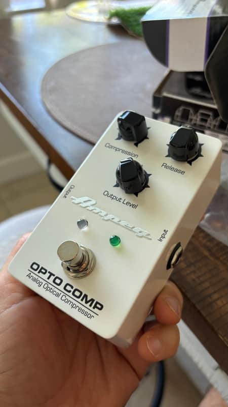 Ampeg Opto Comp Analog Compressor 2010s - White image 1