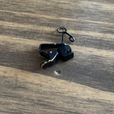 Sanken COS-11 Omnidirectional Lavalier Microphone with Clip and Windscreen image 4