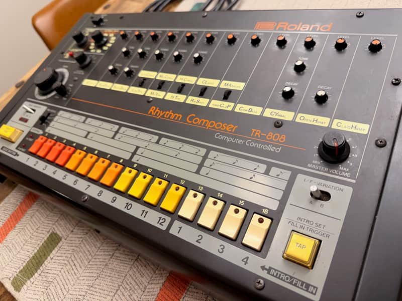 Roland TR-808 Rhythm Composer 1982 - Black image 1
