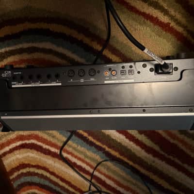 Roland V-Synth XT Rack Mount Digital Synthesizer 2005 - 2009 - Black image 2